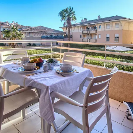 Apartment Port D'attache-9 By Interhome Frejus